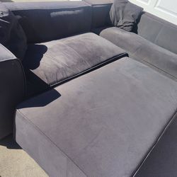 Sectional & Ottoman (free delivery)