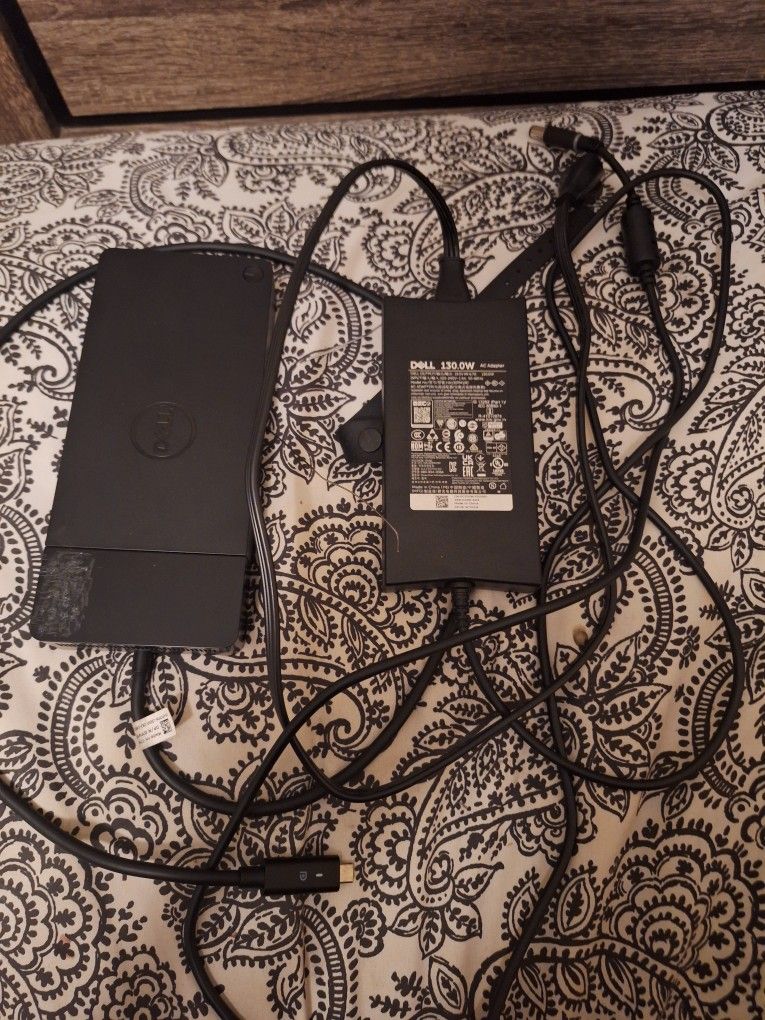 Dell WD19S Docking Station with 130W Power Adapter and 90W Power Delivery - USB Type-C, HDMI, Dual DisplayPort (WD19S130W) -Boomph's Comprehensive Ult