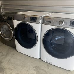 Large Samsung Front Loader, Electric Set