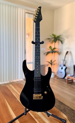 Suhr James Norbert Ivanyi Signature Modern