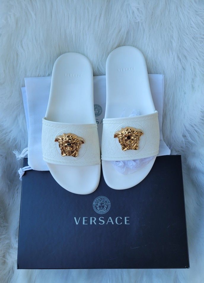 VERSACE ORIGINALES NUEVAS.