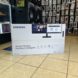 Samsung Smart Monitor M5 