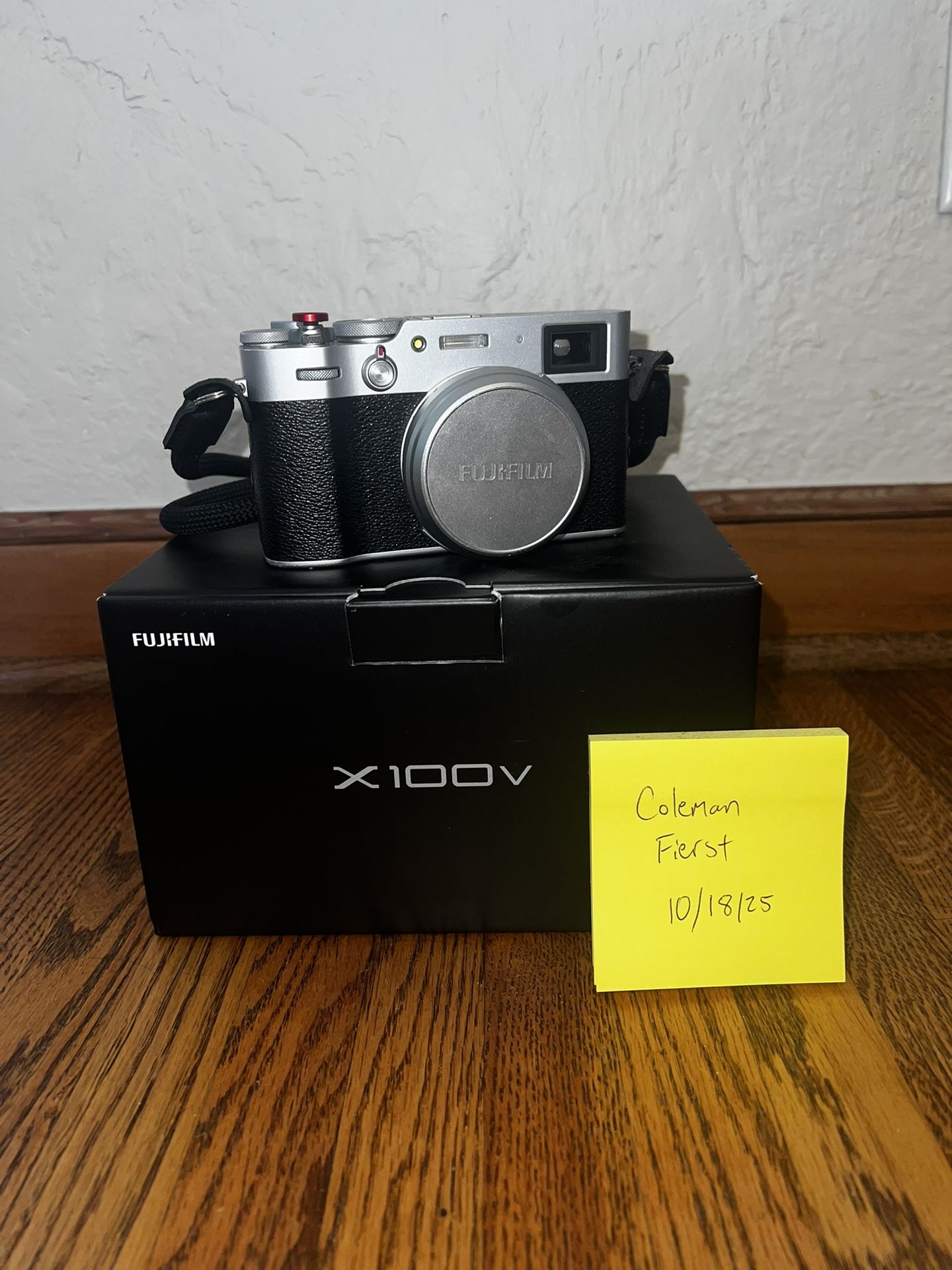 Fujifilm X100V With Original Box And Accessories