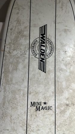 Walden mini magic surfboard 7'6"