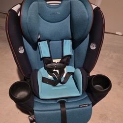 Evenflo Gold Revolve360 Extend All-in-One Rotational Car Seat - Or BEST OFFER