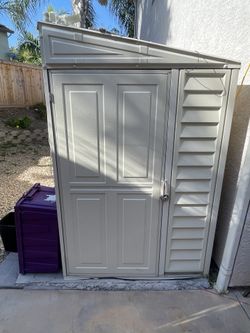 Storage shed