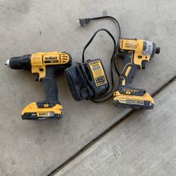 Están Bien Todo Travaja