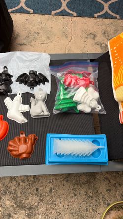 Plastic food molds