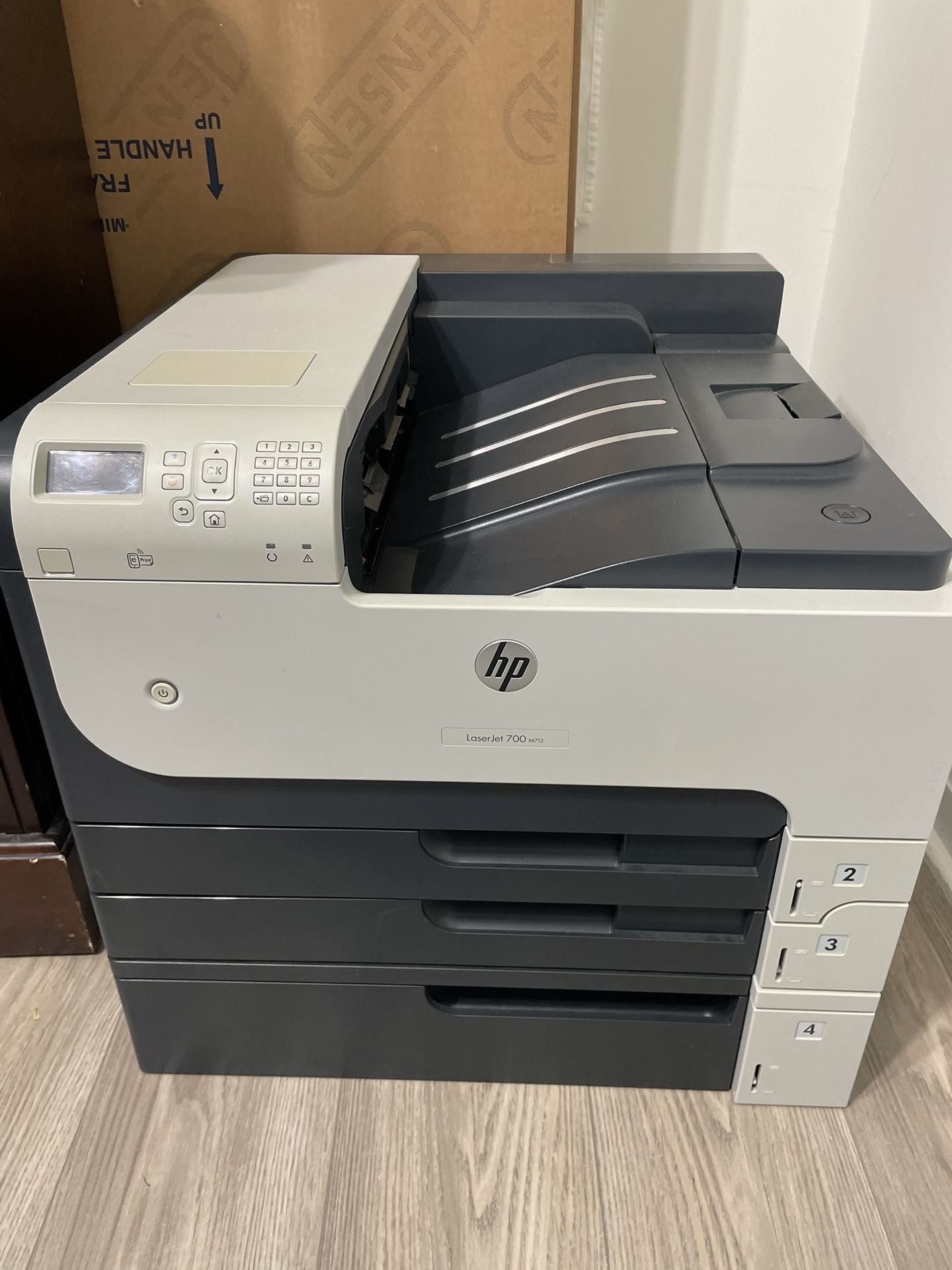 HP M712 Printer