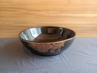 Holiday 08 Gilded Noel Black Stoneware Serving Bowl 11" Around X 3.5" Deep