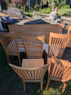 Free table With chairs