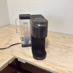 Keurig Coffee Machine Black