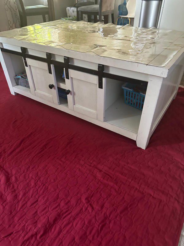 Coffee Table for Sale 