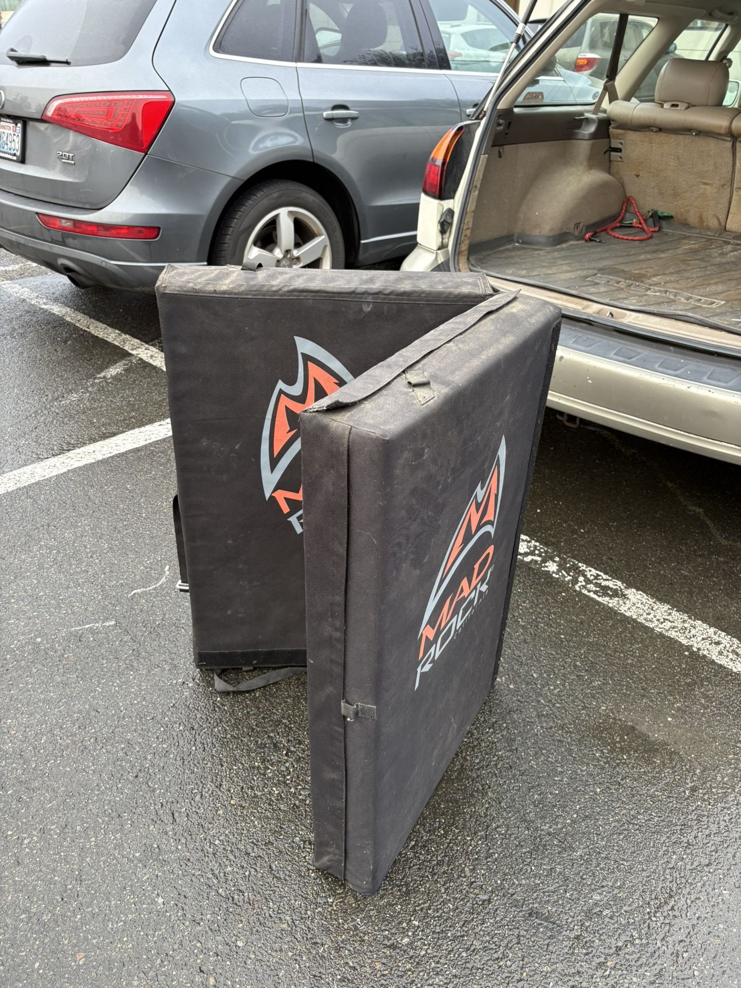 Mad Rock Bouldering Crash Pad