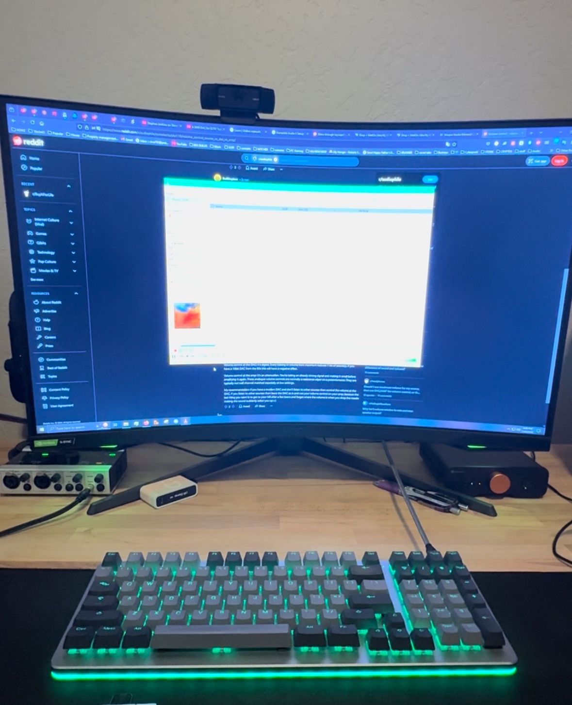Samsung 32” QHD 240Hz Curved Gaming Monitor [Odyssey G7]