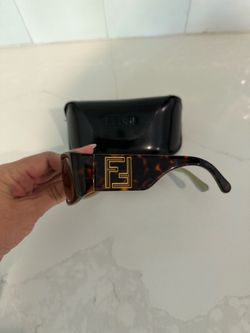 Vintage Fendi Sunglasses FS5034 240 125 with Original Case – Great Condition Y2K