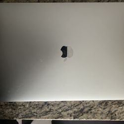 MacBook Pro 2017 Model