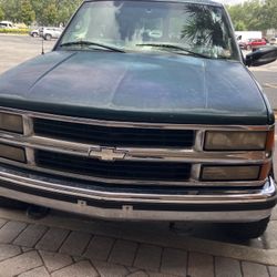 1999 Chevrolet Suburban