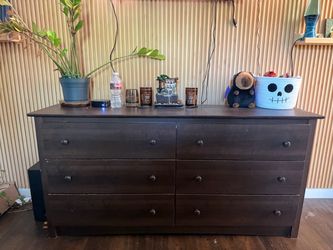 6-Drawer Double Dresser