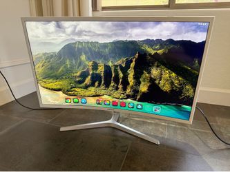 Samsung 32in monitor screen