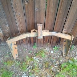 Ford V-5 Hitch