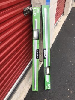 4 ft LED lights (2 sets of 2)