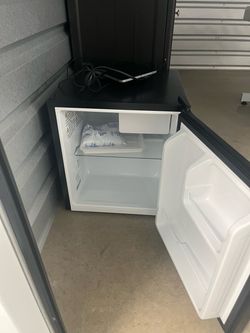 Small Refrigerator