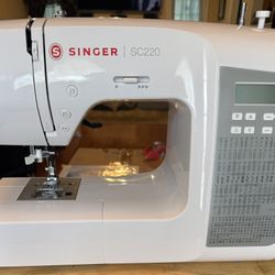 Singer SC 220 Sewing Machine 