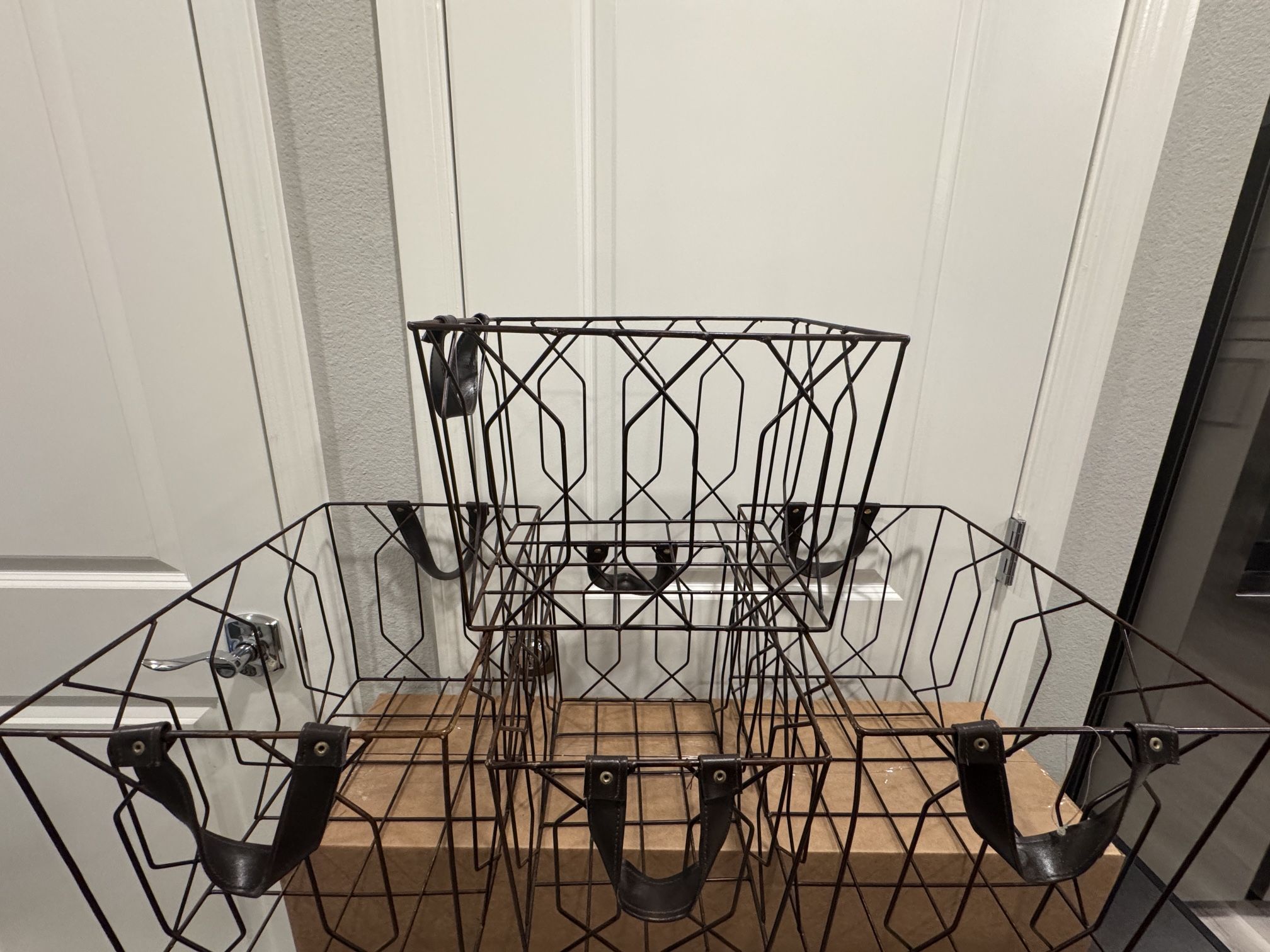 4 Baskets