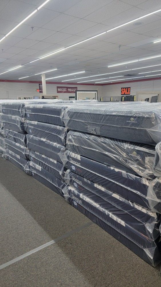 Top Brand Queen Mattress from $399