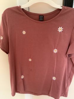 Daisy Pink Shirt Size Small