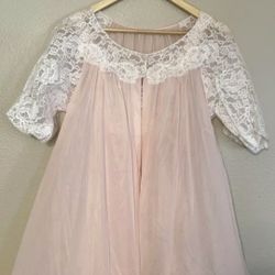 Vintage Pink Lace Nighty 