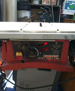 Bench table saw