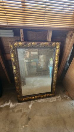 Big mirror very old from the 90s give me your best offer