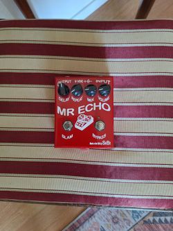 Mr ECHO DELAY PEDAL