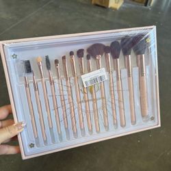 Set of Make Up Brush
