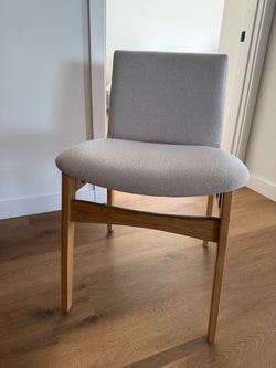 2 Article dinning chairs