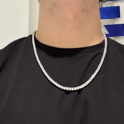 Moissanite tennis chain