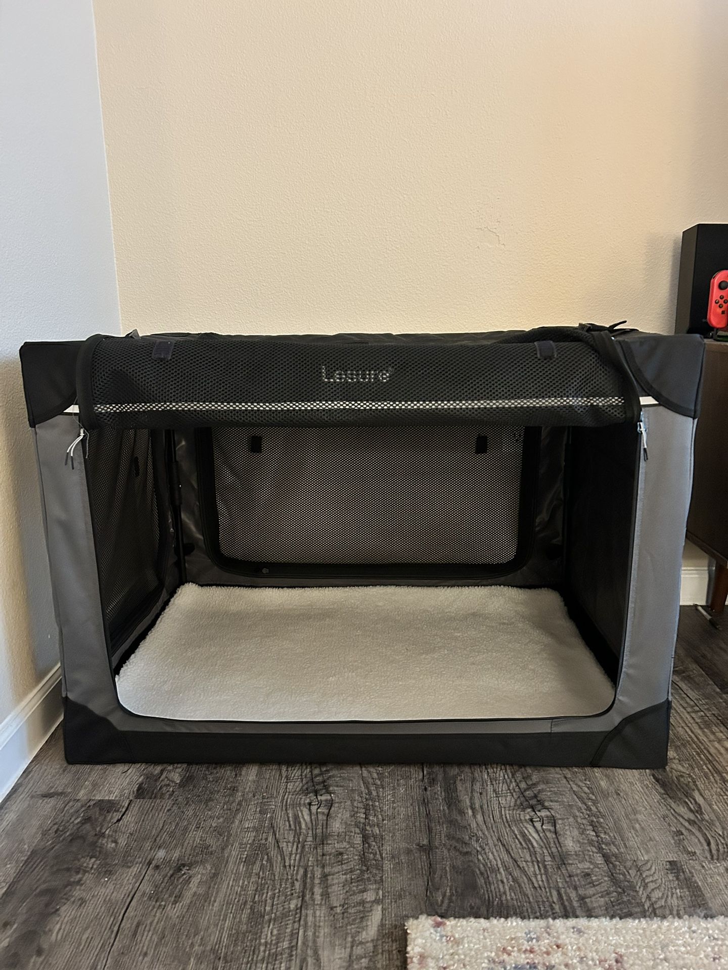 Medium Sized Dog Crate