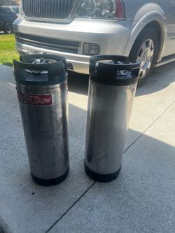 Beer kegs
