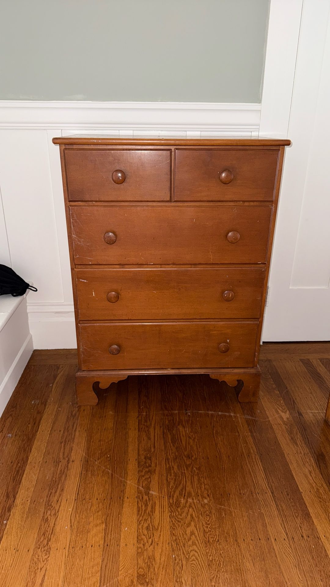 Dresser