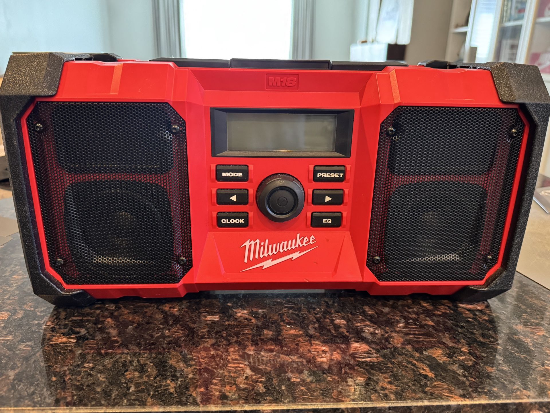 Milwaukee M18 18V Heavy-Duty Jobsite Radio - 2890-20 W/ Bluetooth Adapter