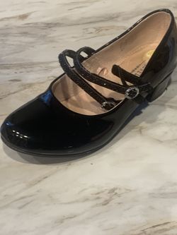 Size 1 Black Dress Shoes