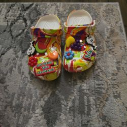 Trix Crocs