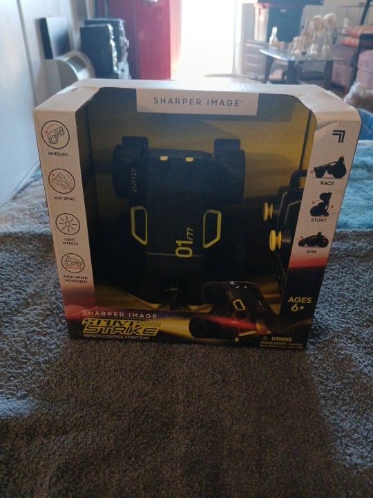 SHARPER IMAGE STUNT STRIKE 