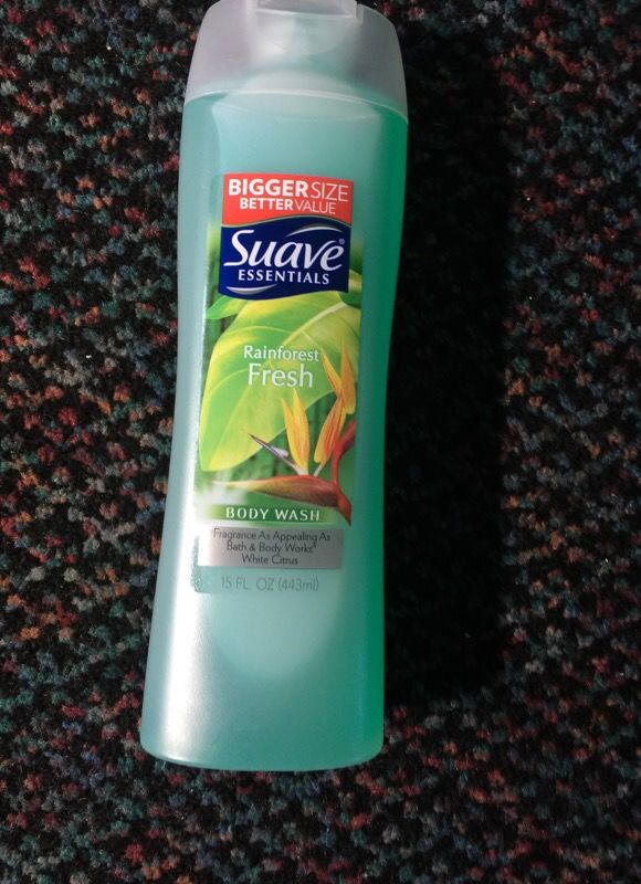 Suave Essentials rainforest fresh Body wash