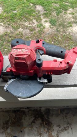 Milwaukee saw and grinder