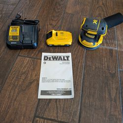 DeWalt 5" Random Orbit Palm Sander w/ 20V Battery & Charger DCW210Q1