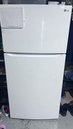 LG Refrigerator 