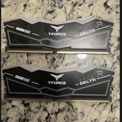 TEAMGROUP T-Force Delta RGB DDR5 32GB RAM